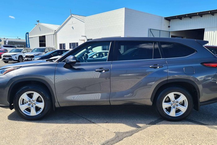 2023 Toyota Kluger GX