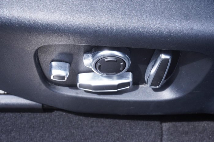 2017 Land Rover Range Rover Velar D300 R-Dynamic HSE