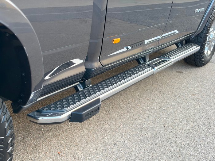 2023 RAM 2500 Laramie Rambox