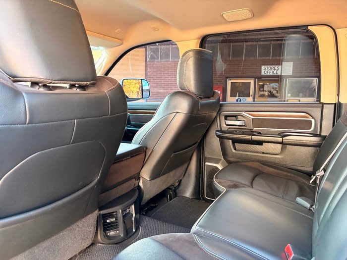 2023 RAM 2500 Laramie Rambox