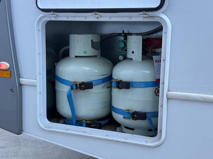 2021 Jayco Conquest Fa24-4