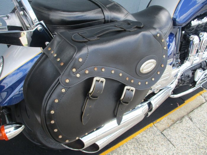 2008 Triumph ROCKET III CLASSIC BLUE