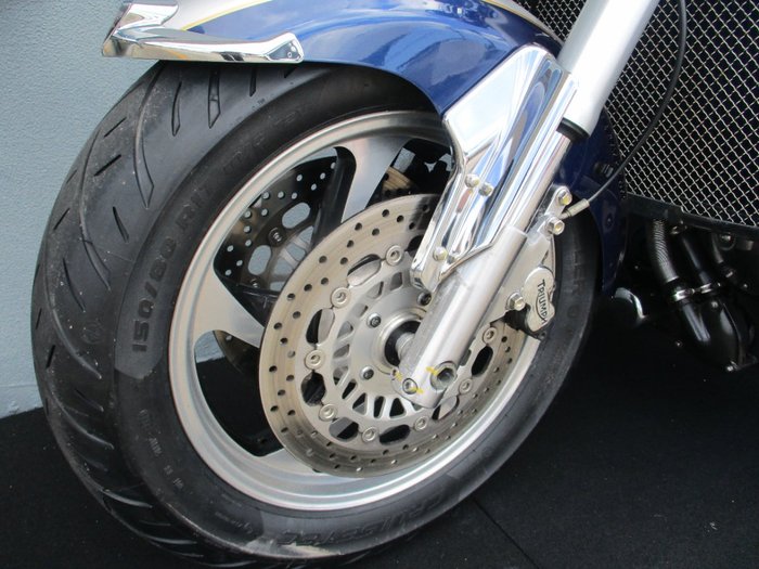 2008 Triumph ROCKET III CLASSIC BLUE