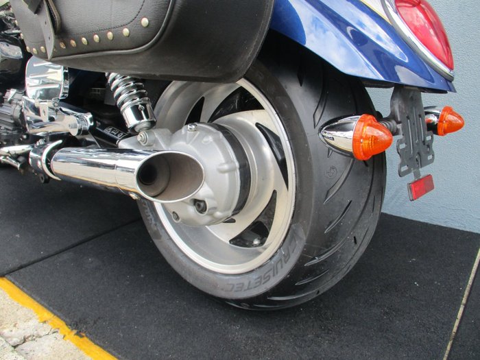 2008 Triumph ROCKET III CLASSIC BLUE