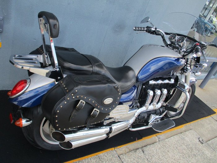 2008 Triumph ROCKET III CLASSIC BLUE