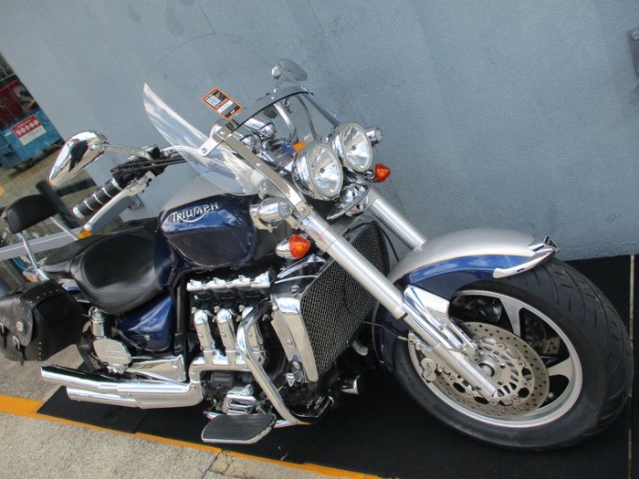 2008 Triumph ROCKET III CLASSIC BLUE
