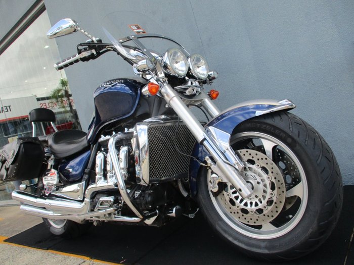 2008 Triumph ROCKET III CLASSIC BLUE