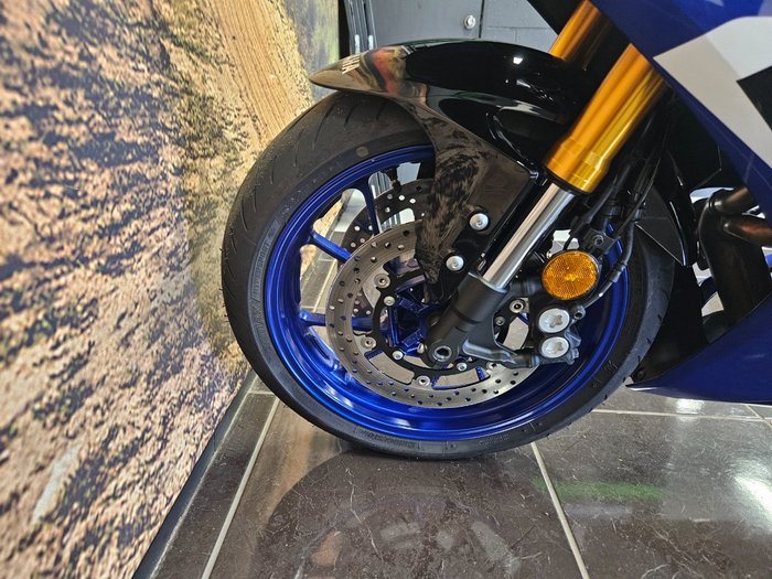 2025 Yamaha YZF-R7LA BLUE