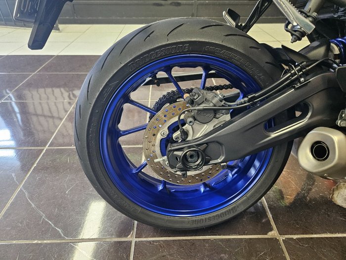 2025 Yamaha YZF-R7LA BLUE