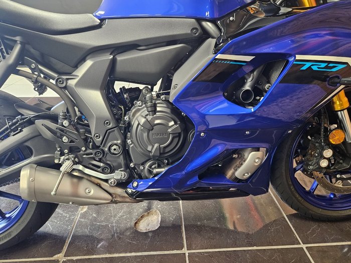 2025 Yamaha YZF-R7LA BLUE