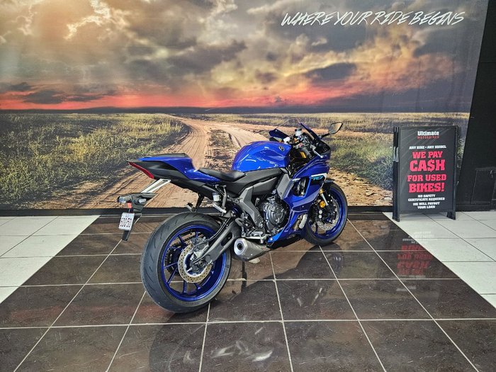 2025 Yamaha YZF-R7LA BLUE