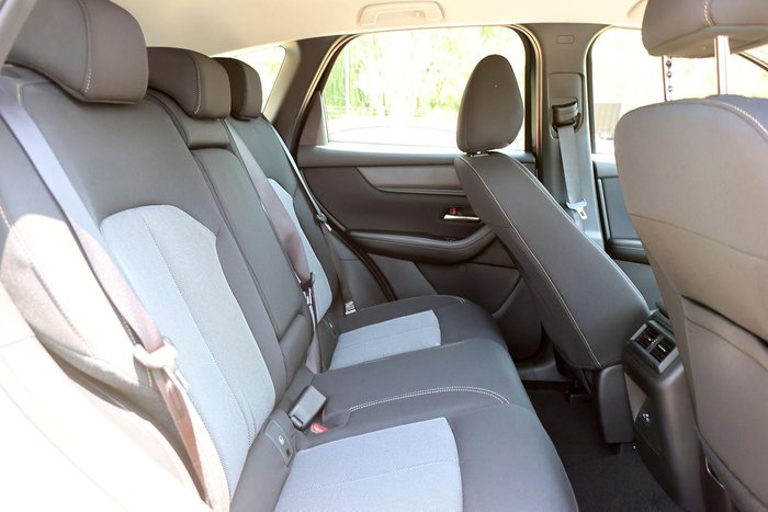 2025 Mazda CX-60 G25 Pure