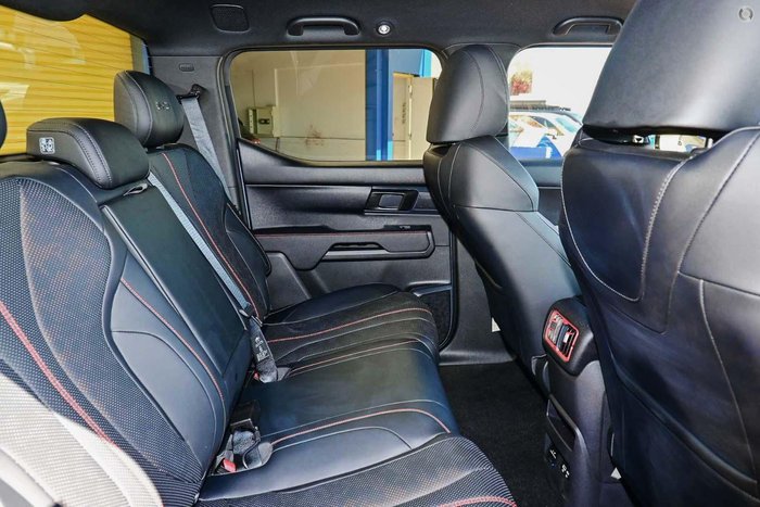 2025 BYD SHARK 6 Premium