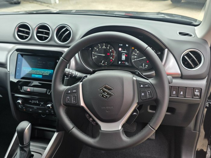 2025 Suzuki Vitara Turbo Hybrid