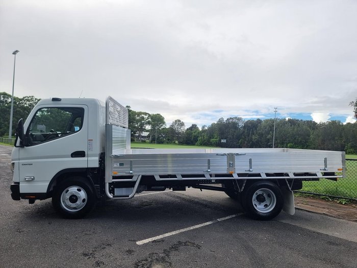 2025 Fuso Canter 615 White