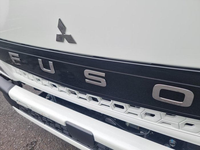 2025 Fuso Canter 615 White