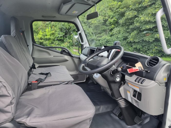 2025 Fuso Canter 615 White