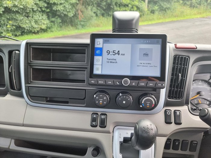 2025 Fuso Canter 615 White