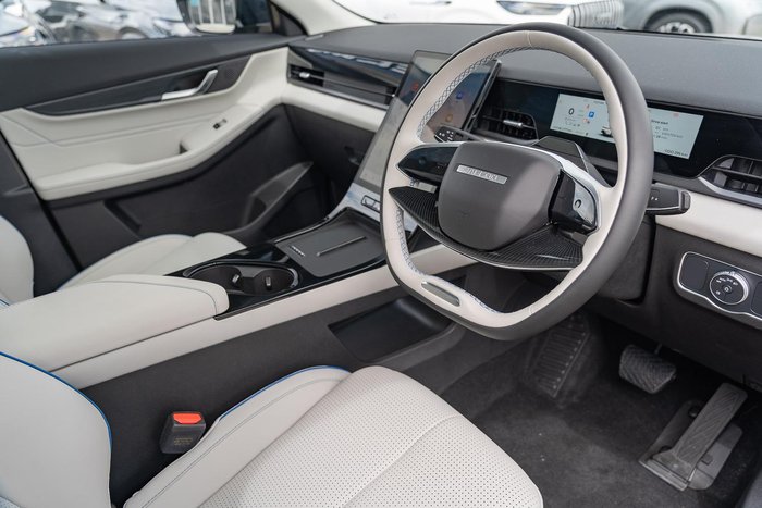 2025 Jaecoo J5 EV Summit