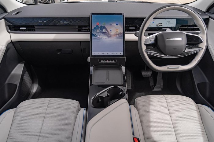 2025 Jaecoo J5 EV Summit