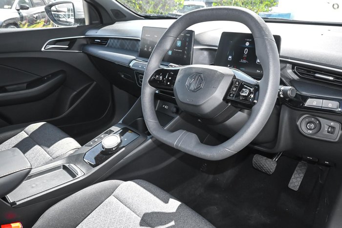 2025 MG MG3 Excite MY25.5 Sloane Silver