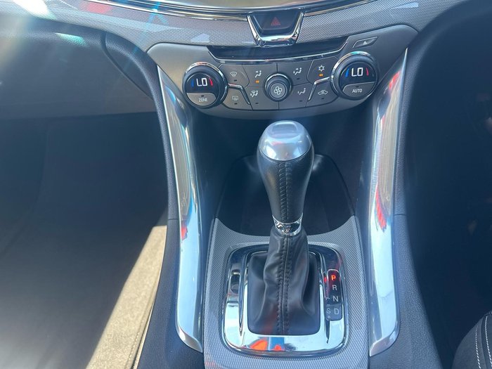 2013 Holden Calais VF MY14 Heron White
