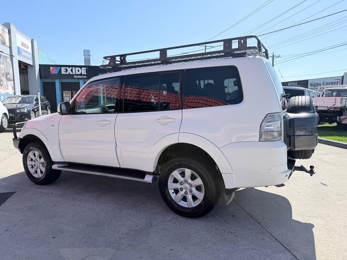 2011 Mitsubishi Pajero GLS NT MY11 4X4 White