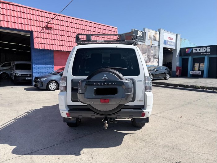 2011 Mitsubishi Pajero GLS NT MY11 4X4 White