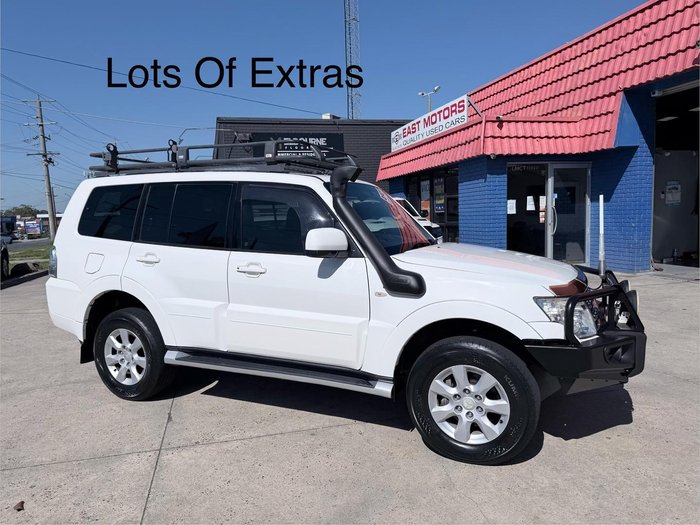 2011 Mitsubishi Pajero GLS NT MY11 4X4 White