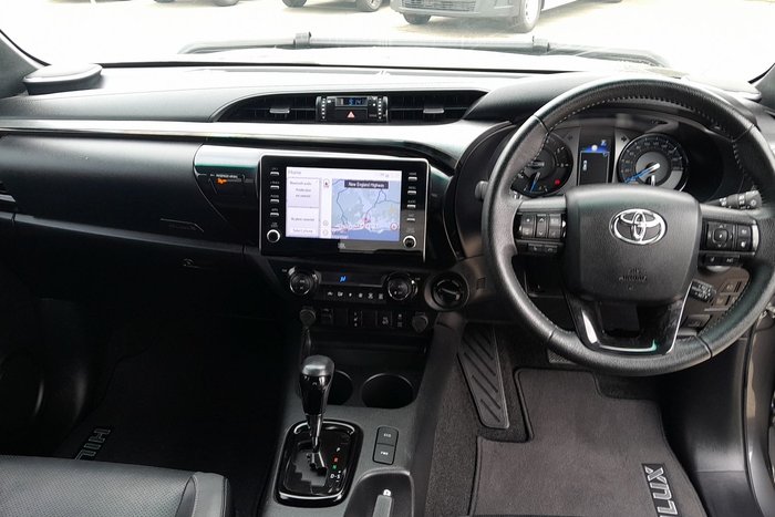 2023 Toyota Hilux Rogue