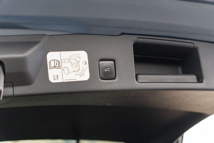 2020 Ford Escape ST-Line