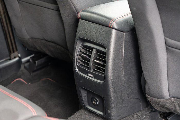 2020 Ford Escape ST-Line