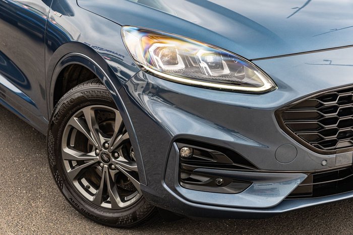 2020 Ford Escape ST-Line