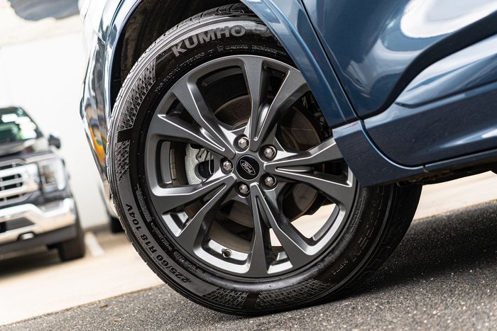 2020 Ford Escape ST-Line