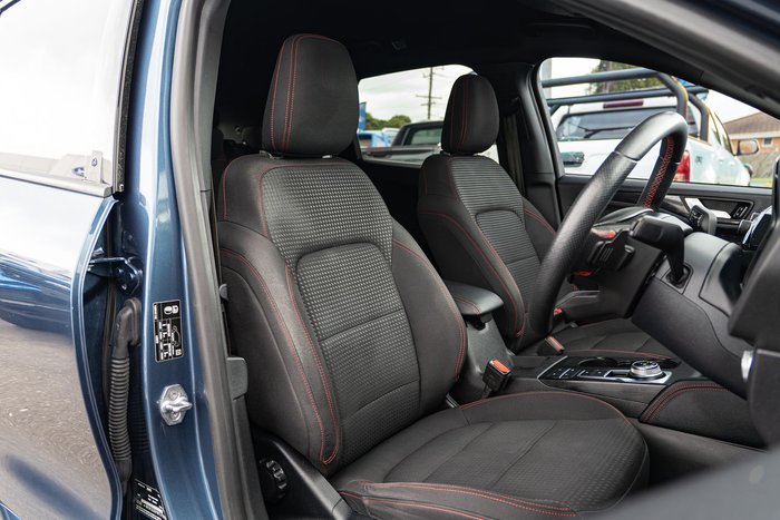 2020 Ford Escape ST-Line