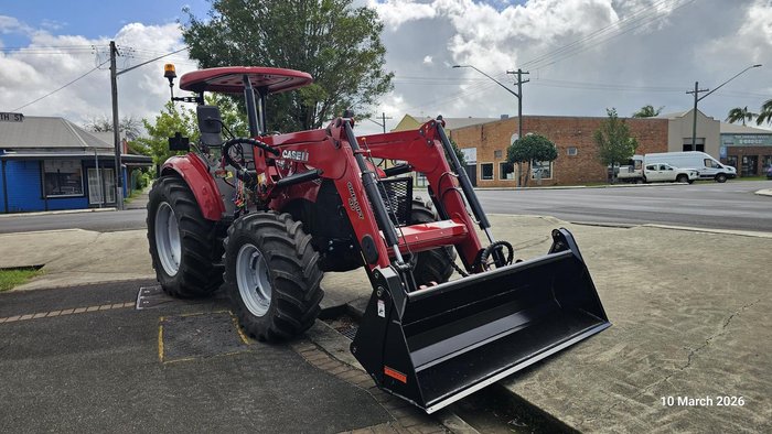 2026 CASE IH Farmall 85C + Loader Red