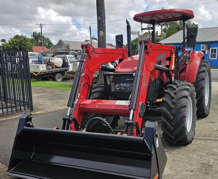 2026 CASE IH Farmall 85C + Loader Red
