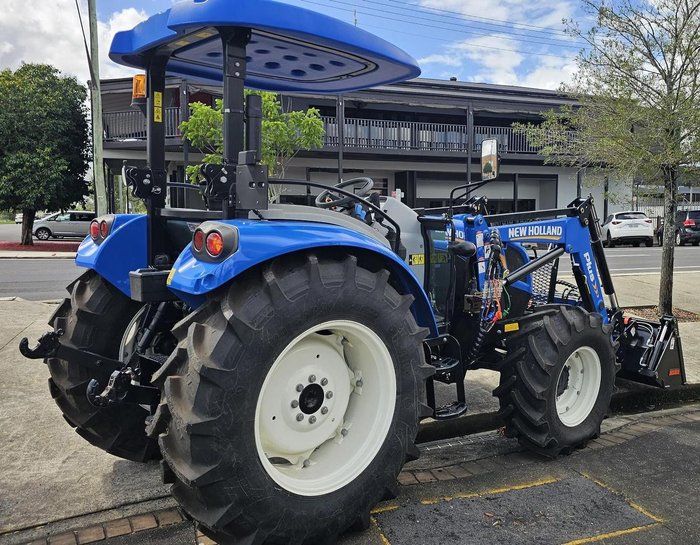 2025 New Holland T4.75S + Loader Blue
