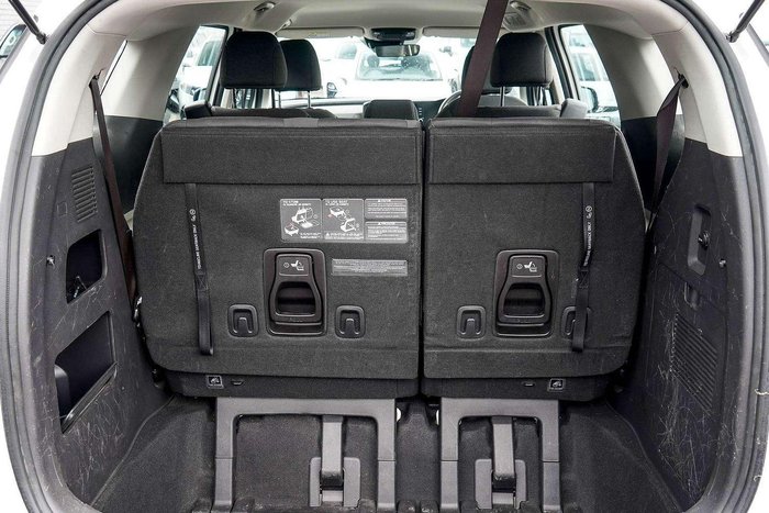2021 Kia Carnival S