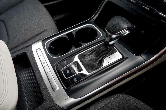 2021 Kia Carnival S
