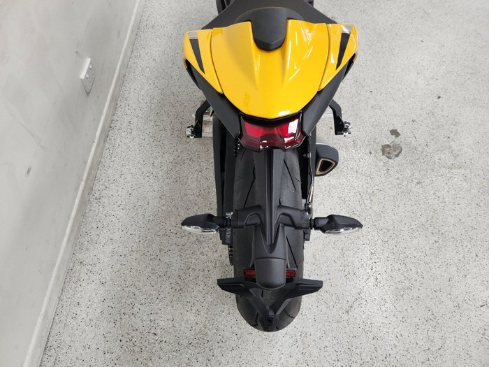 2026 Triumph STREET TRIPLE RS Yellow