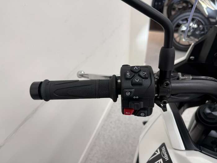 2026 Triumph TIGER SPORT 660 LAMS Aegean Blue/Fusion White