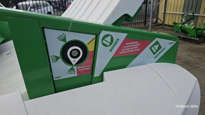 2025 Hustler Tx205 Bale Feeder Green