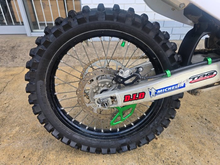 2010 Kawasaki KX450F Green