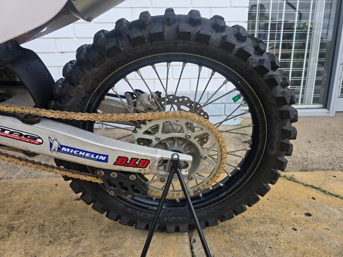 2010 Kawasaki KX450F Green