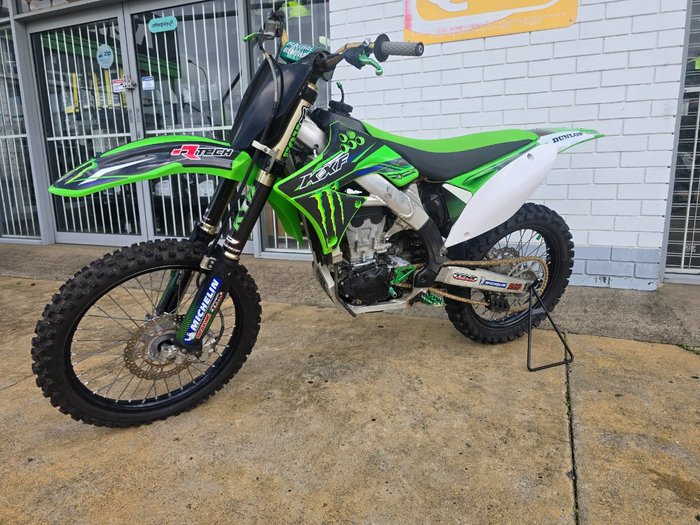 2010 Kawasaki KX450F Green