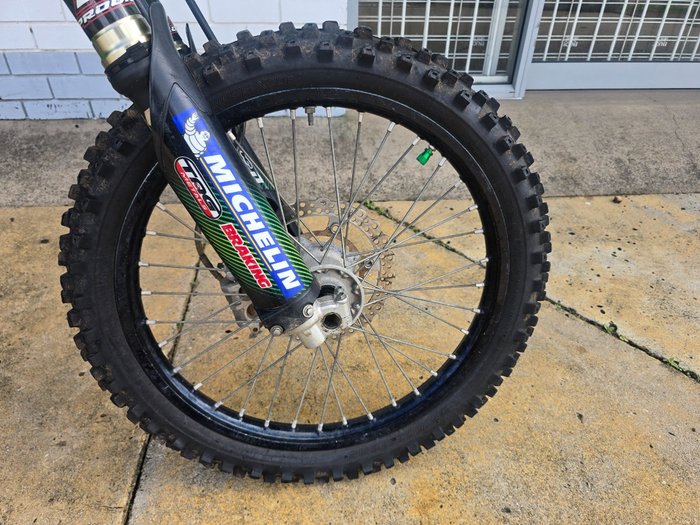 2010 Kawasaki KX450F Green