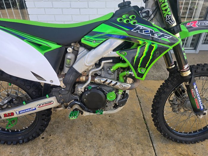 2010 Kawasaki KX450F Green