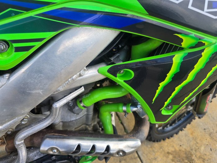 2010 Kawasaki KX450F Green