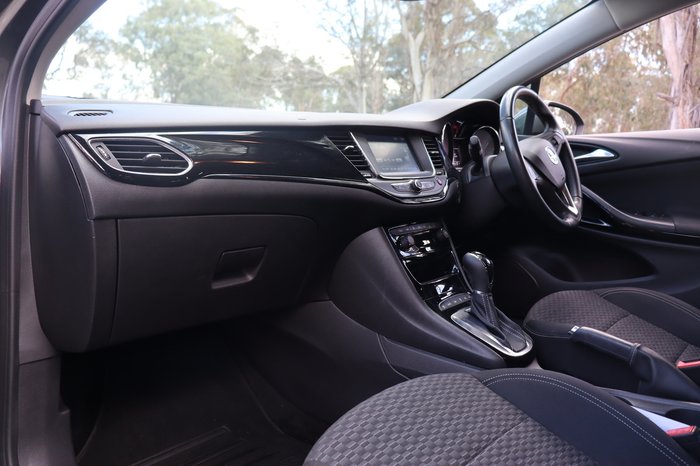 2017 Holden Astra RS